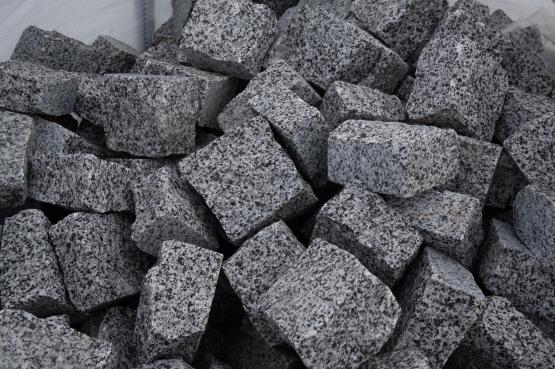 Hall täringukivi Ukraine Grey