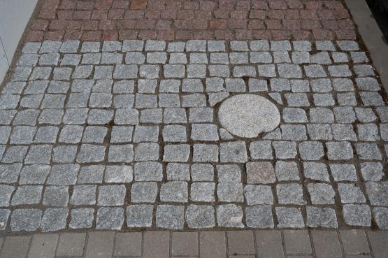 Graniittäring Azul Alp