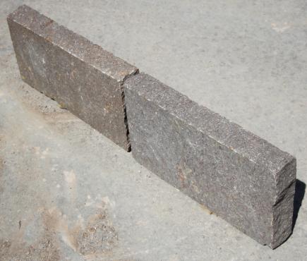 Porfüürist äärekivi